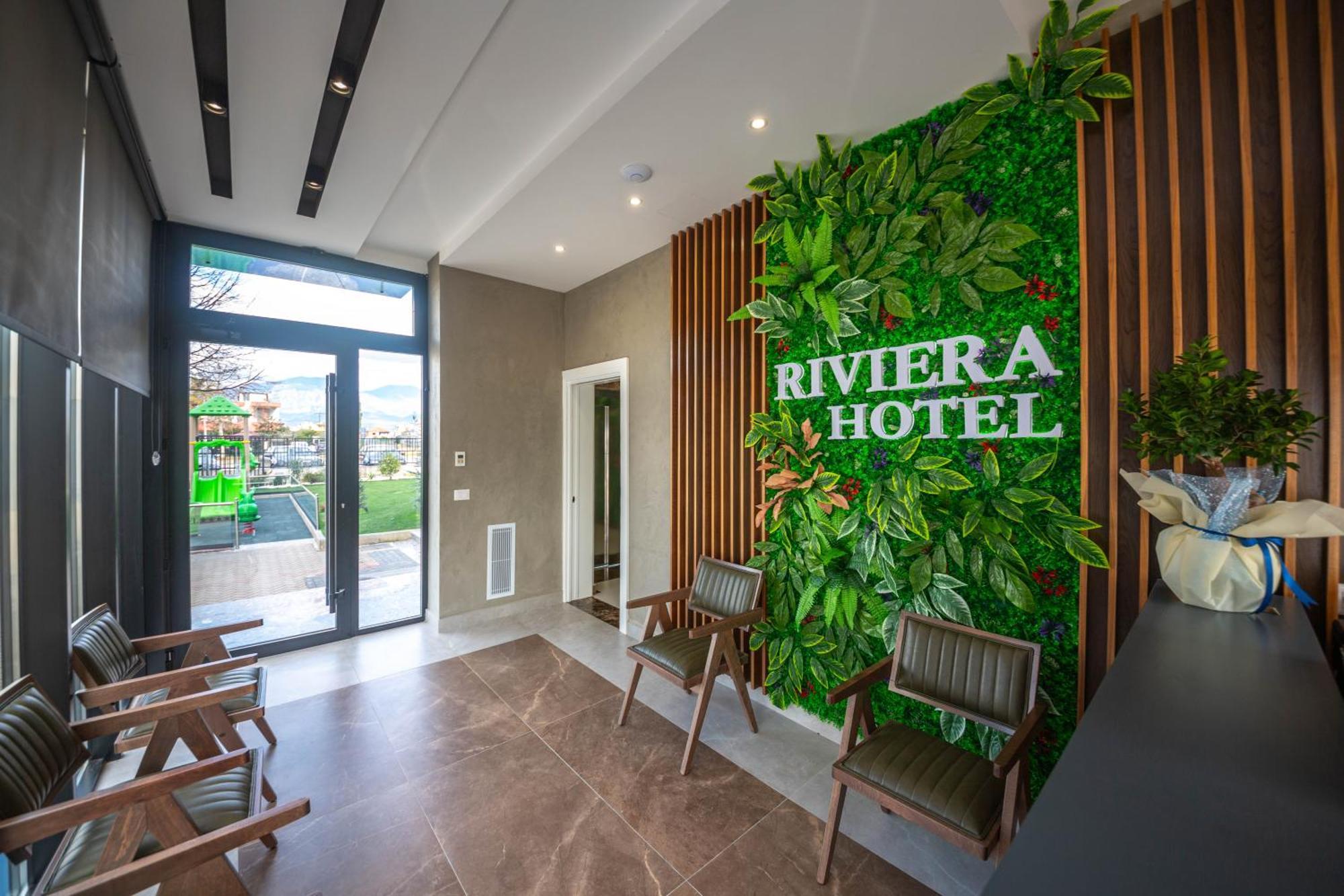 Hotel Riviera Kamez Buitenkant foto